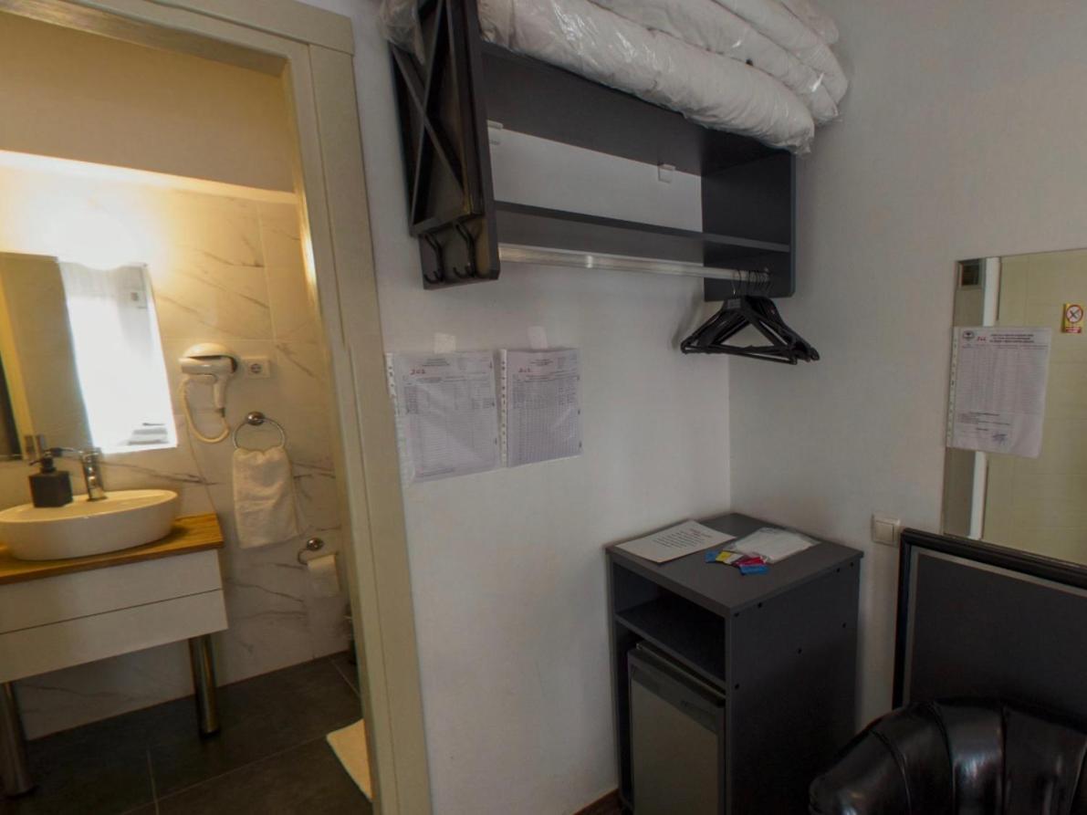 Hotel Balca Измир Экстерьер фото