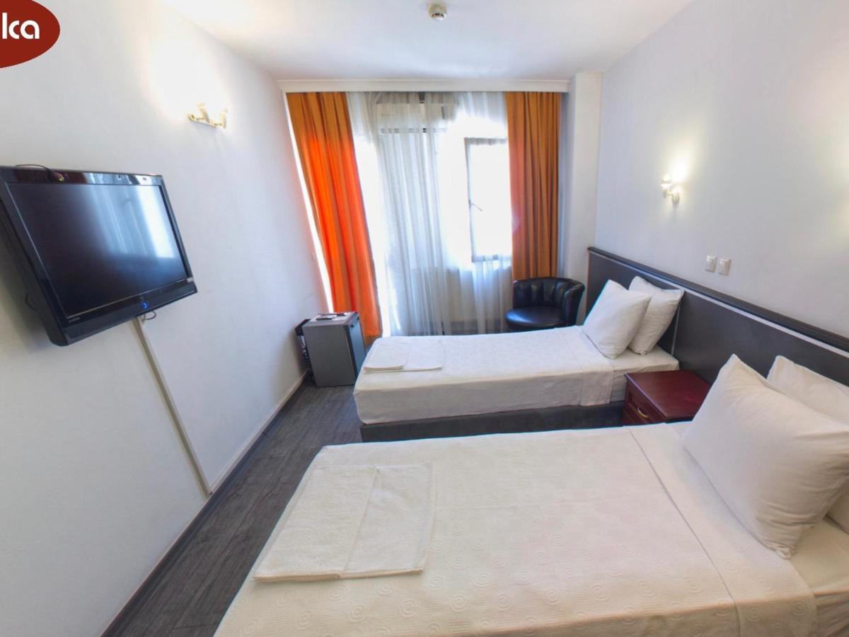 Hotel Balca Измир Экстерьер фото