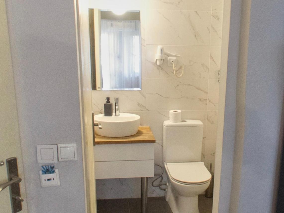 Hotel Balca Измир Экстерьер фото