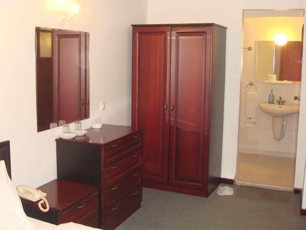 Hotel Balca Измир Экстерьер фото