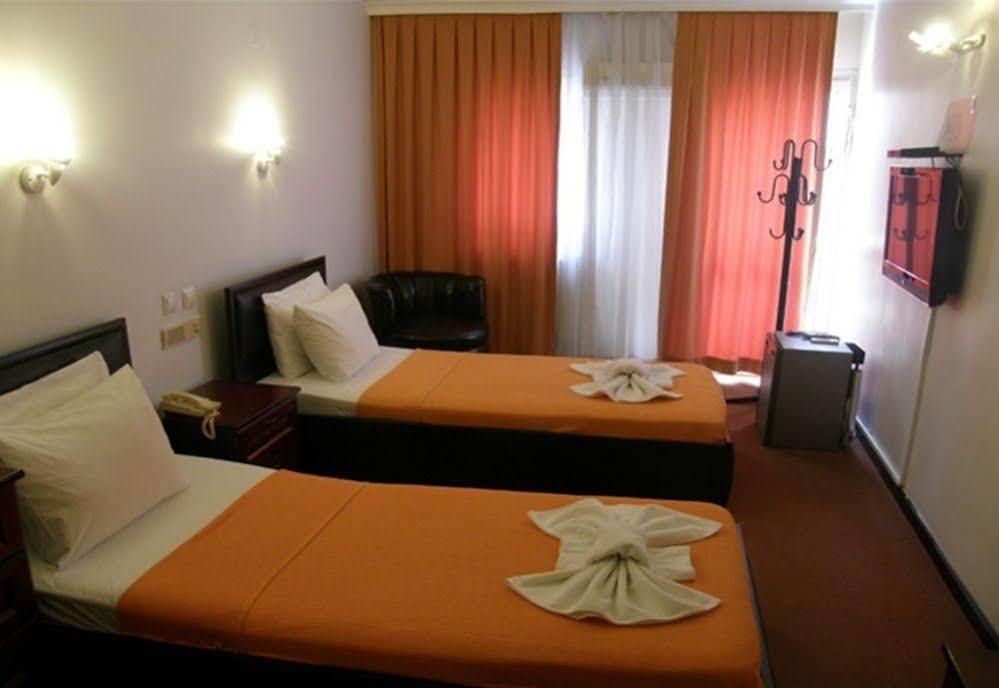 Hotel Balca Измир Экстерьер фото